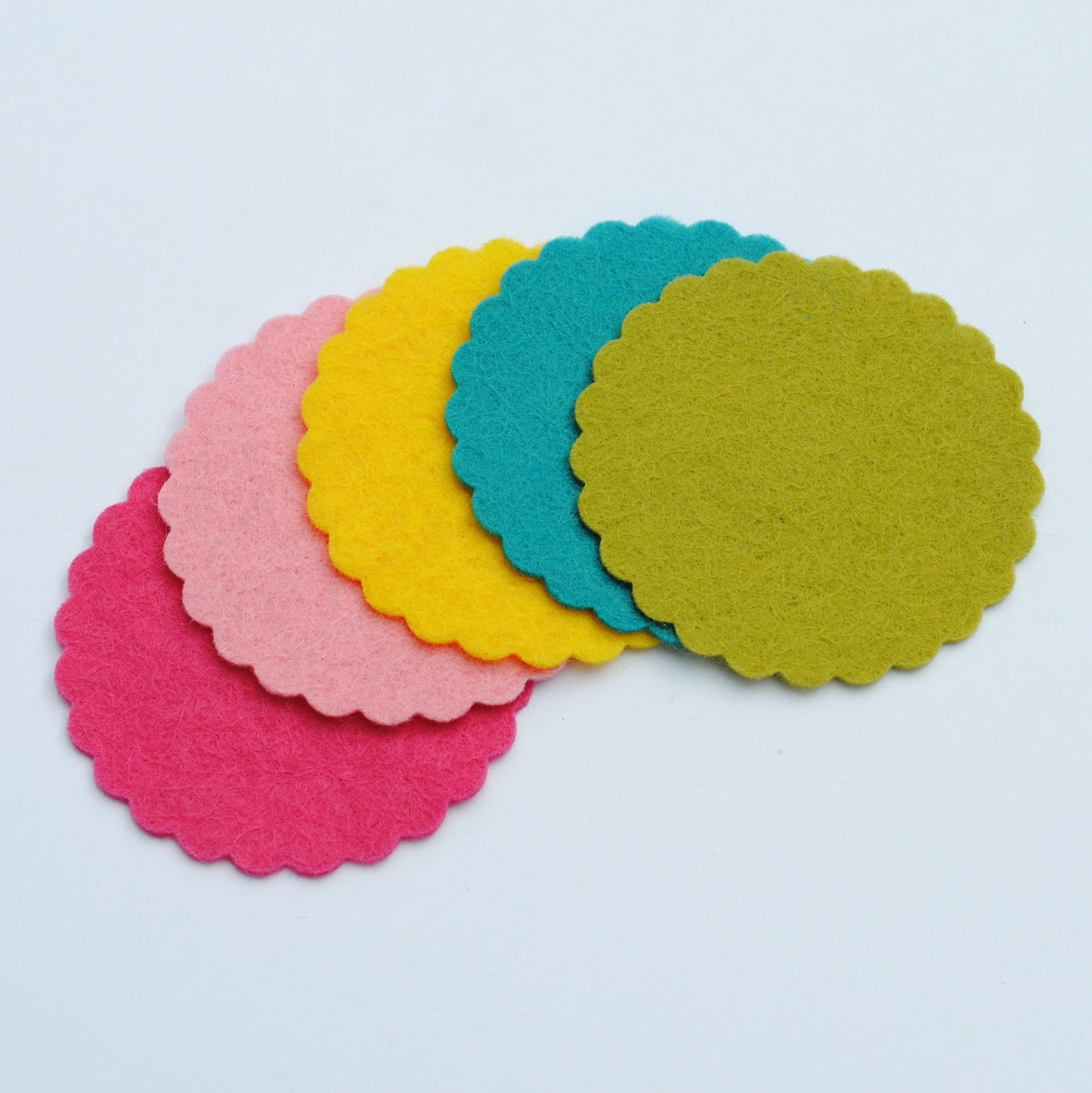 Felt Scalloped Circles